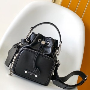 「#0270」Louis VuittonHide NOÉ CARGO  M13985 24 x 16 x 22