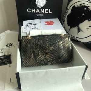 「#10091」Chanel South African python leather custom model with full deerskin lining 01112 25.5*7*16CM