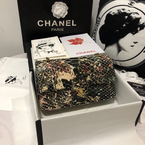 「#10109」Chanel South African python leather custom model with full deerskin lining 01112 25.5*7*16CM
