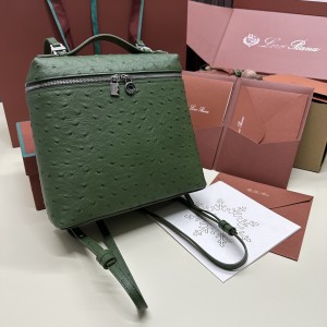 「#7123」Loro pian Extra Pocket L23.5 silver buckle - FAI8511 - 21✖️23.5✖️8cm - lichen green，Ostrich skin
