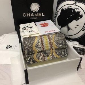 「#10110」Chanel South African python leather custom model with full deerskin lining 01112 25.5*7*16CM