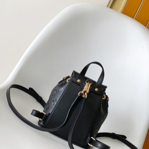 「#0288」Louis Vuitton  Coussin Backpack M13387  15.0 x 20.0 x 7.5