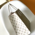 「#0301」Louis Vuitton OnTheGo M46060 35 x 27 x 14 「#0301」Louis Vuitton OnTheGo M46060 35 x 27 x 14
