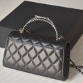 「#10152」Chanel 23p Chanel Dark Horse Kelly Long Handle Bag 19*10*4.5cm