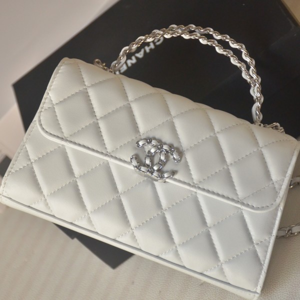 「#10153」Chanel 23p Chanel Dark Horse Kelly Long Handle Bag 19*10*4.5cm