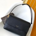 「#0350」Louis Vuitton  Low Key Messenger M13148  30 x 18 x 12