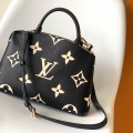 「#0364」Louis Vuitton M58913  29-18-12.5