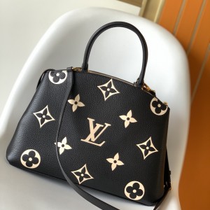 「#0366」Louis Vuitton  Petit Palais M45842    34-15-24