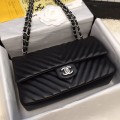 「#10230」Chanel black silver buckle 2018 big V 25cm