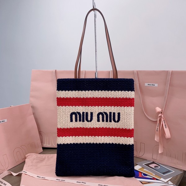 「#9085」 miumiu 5BG248 30X38CM 「#9085」 miumiu 5BG248 30X38CM