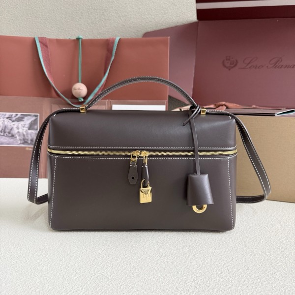 「#7153」Loro pian Extra bag L27 gold buckle - FAN4043 - 16cm*27 cm*10cm - brown 「#7153」Loro pian Extra bag L27 gold buckle - FAN4043 - 16cm*27 cm*10cm - brown