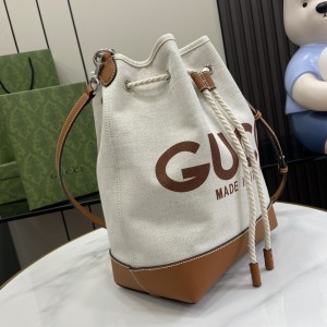 「#3546」GUCCI GG 772856 22.5x 31x 15