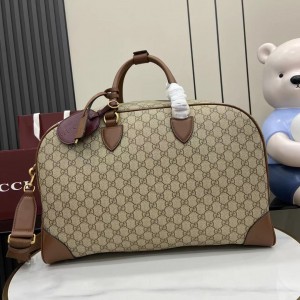 「#3667」GUCCI GG Emblem 821148 47x 31x 25