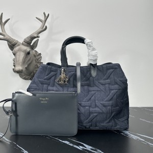 「#2079」 dior  1165 Navy blue 37×20×28.5cm 