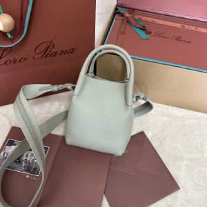 「#7184」Loro pian Bale  - 16cm*14cm*23cm - Dried Tarragon Green