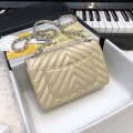 「#10257」Chanel 2018 Big V Beige Silver Chain Silver Buckle 20cm AS8500 「#10257」Chanel 2018 Big V Beige Silver Chain Silver Buckle 20cm AS8500