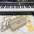 「#10257」Chanel 2018 Big V Beige Silver Chain Silver Buckle 20cm AS8500 「#10257」Chanel 2018 Big V Beige Silver Chain Silver Buckle 20cm AS8500