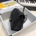 「#10267」Chanel 2018 Big V Black Silver Chain Silver Buckle 20cm AS8500