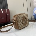 「#3788」GUCCI Blondie 820429 21x 15.5x 8