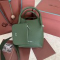 「#7273」Loro pian Bale - 17cm*17cm*21cm -lichen green
