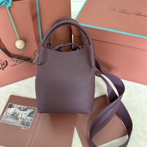 「#7279」Loro pian Bale - 17cm*17cm*21cm -red bean color