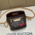 「#0001」Louis Vuitton M13449 cherry