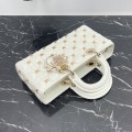 「#2088」 dior M0540 White 26 x 13.5 x 5 cm