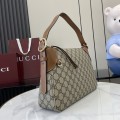 「#3805」GUCCI GG 815216 31.5✖️21✖️8