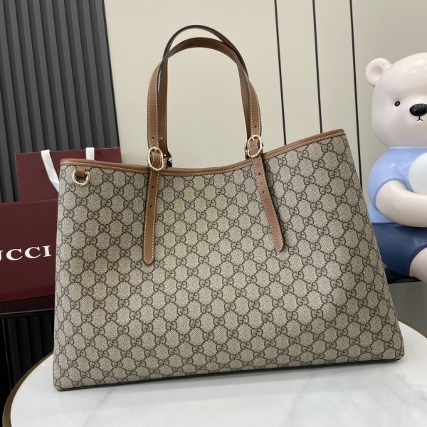 「#3807」GUCCI GG Emblem 815212  45.5x 30x 16