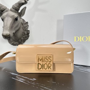 「#2090」 dior  1171Milk tea color  22*11*6cm 