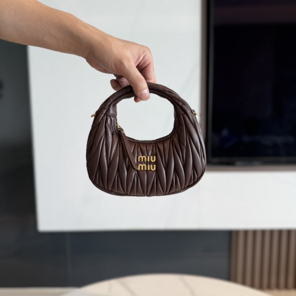 「#9139」 miumiu  5BP078  17.5×14×6