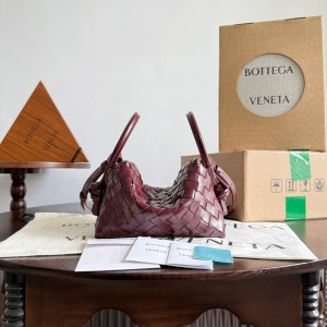 「#11004」BOTTEGA VENETA  loop 796615 19*12*9