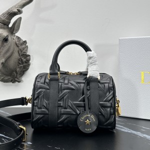 「#2096」 dior 1365 black  20.5 x 13.5 x 12cm