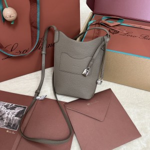 「#7338」Loro Piana mobile phone bag - 20cm*15cm*4cm - warm beige