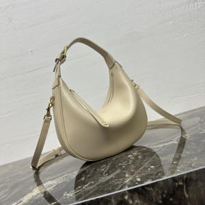 「#3890」CELINE TEEN LULU 120723 21 X 24 X 5