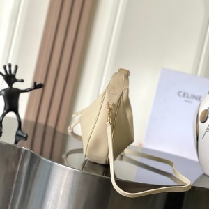 「#3898」CELINE LuLu 120723 22x15x5