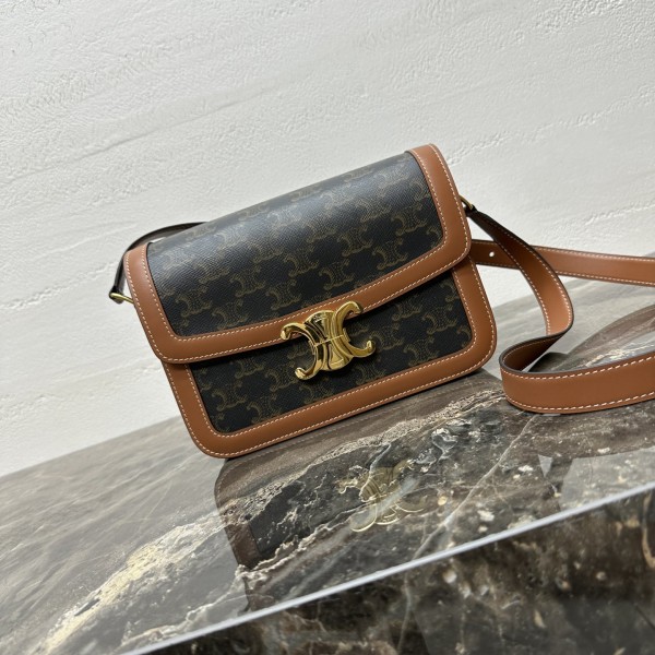 「#3954」CELINE TRIOMPHE  187366 22 X 16.5 X 7