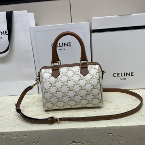 「#3958」CELINE 113773 19.5 X 14 X 7