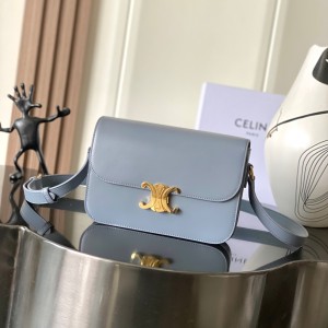 「#3973」CELINE  Triomphe 188423 22 X 16.5 X 7