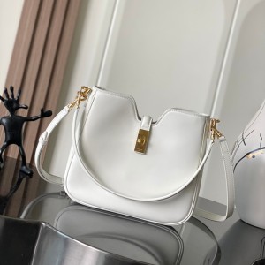 「#3975」CELINE  camille 16 soft   120693  24.5x21.5x5