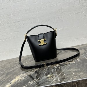 「#3982」CELINE  LOUISE  10N473 13.5 X 16 X 10 