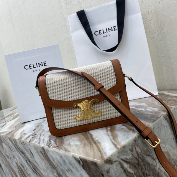 「#3988」CELINE  Teen Triomphe 188423 18.5 X 14 X 6