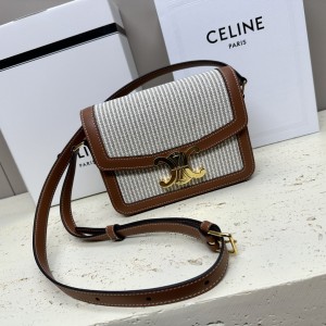 「#3989」CELINE  Teen Triomphe 188423 18.5 X 14 X 6
