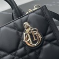 「#2104」 dior  1160  black 21.5 x 13 x 7.5cm