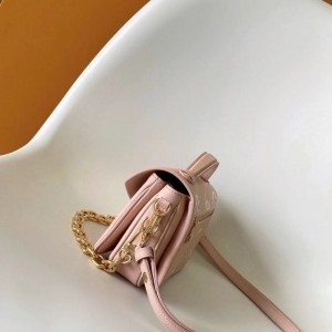 「#0014」Louis Vuitton  Pochette Métis East West  21.5 x 13.5 x 6.0 