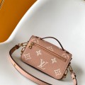 「#0015」Louis Vuitton  Pochette Métis East West  21.5 x 13.5 x 6.0