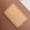 「#0018」Louis Vuitton  Pochette Métis East West M46914 21.5 x 13.5 x 6.0