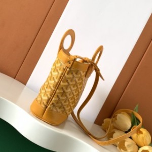 「#6009」 Goyard - yellow - 8313 - 23X8X18.5( CM )