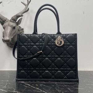 「#2116」 dior 36  black 36cm