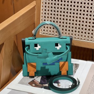 「#4205」 Hermes Velvet Green Kelly Doll Mosaic Doll Bag 19cm